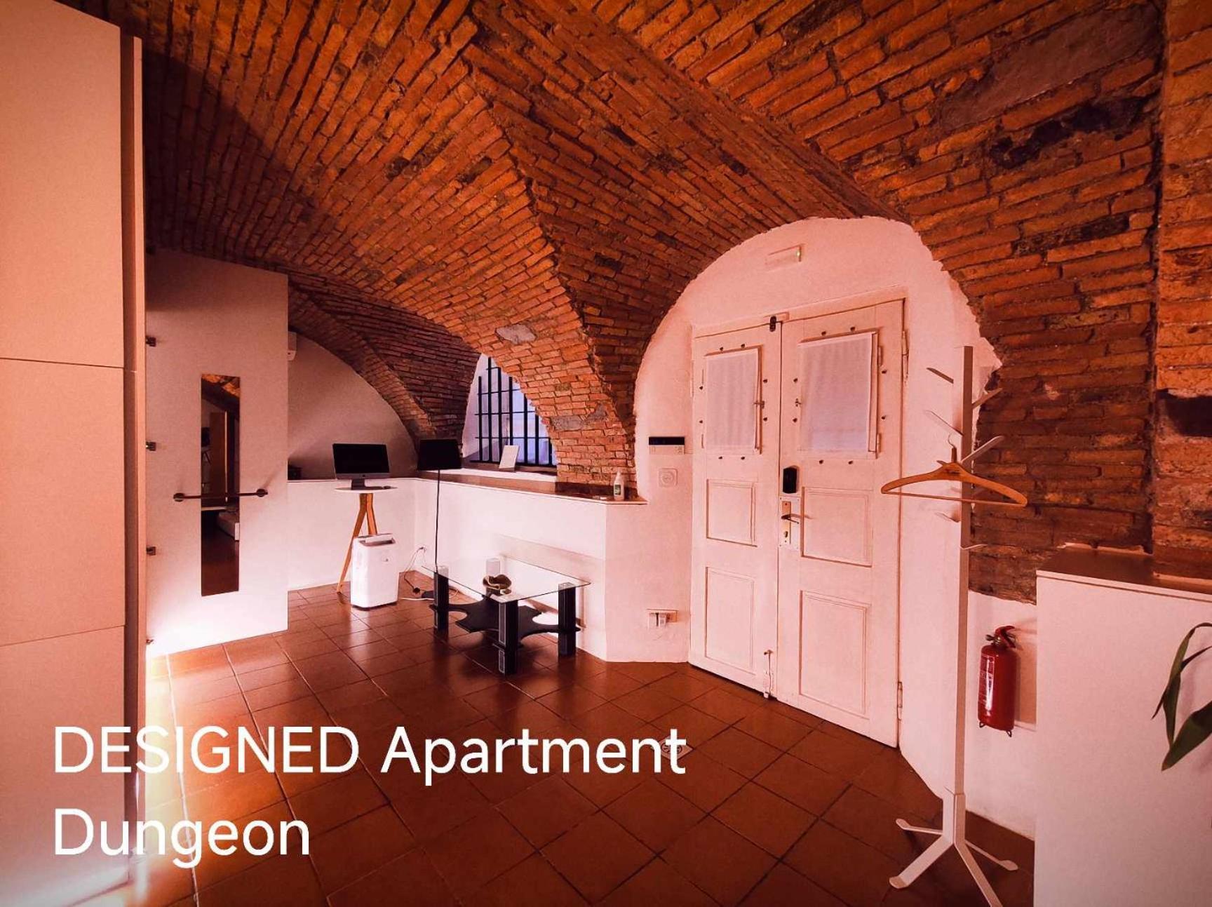 Dungeon Apartment Ljubljana Extérieur photo