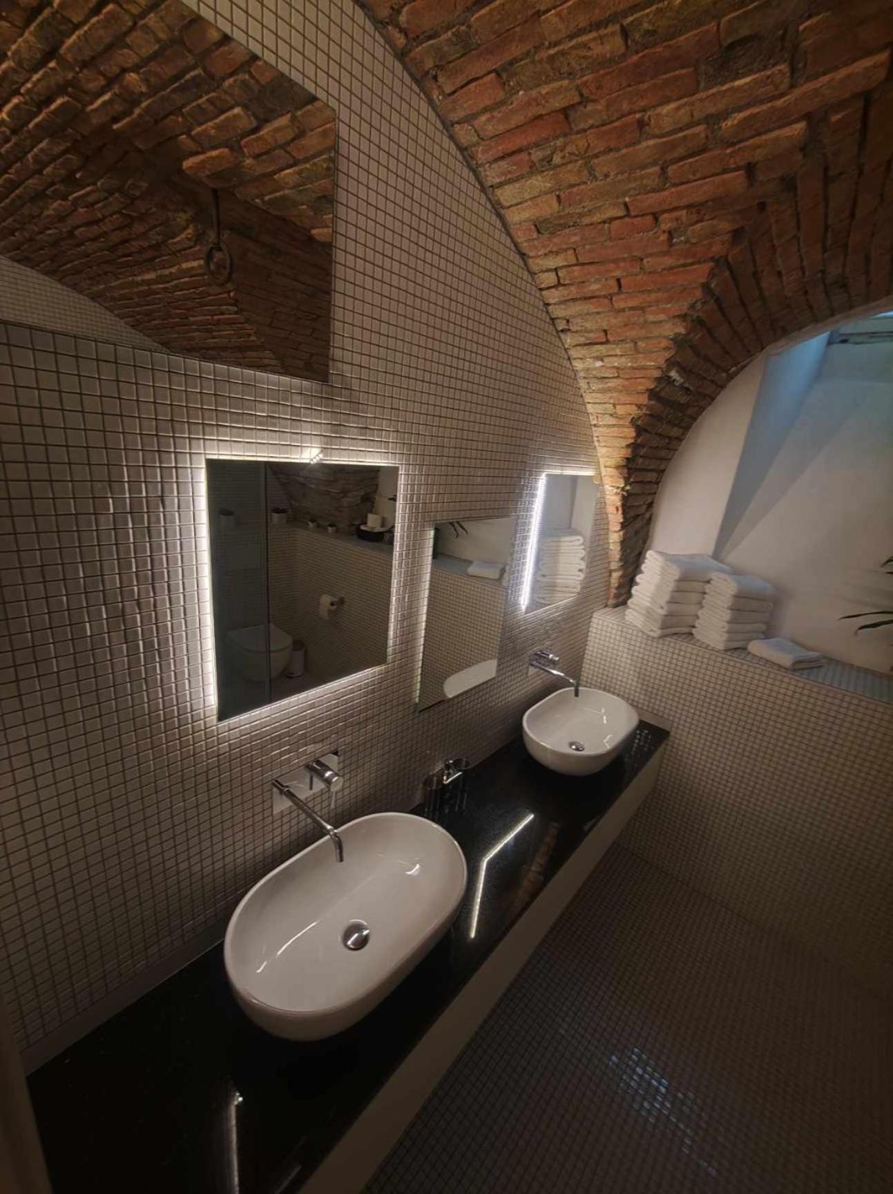 Dungeon Apartment Ljubljana Extérieur photo